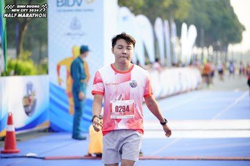 BINH DUONG NEW CITY HALF MARATHON 2024 - Ảnh #1762984