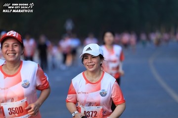 BINH DUONG NEW CITY HALF MARATHON 2024 - Ảnh #1773589