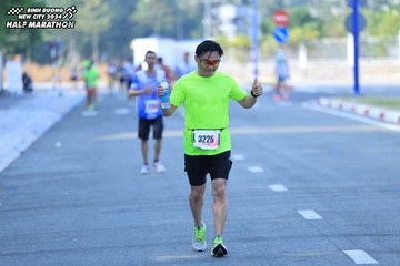 BINH DUONG NEW CITY HALF MARATHON 2024 - Ảnh #1769625