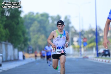 BINH DUONG NEW CITY HALF MARATHON 2024 - Ảnh #1776004