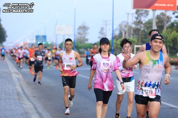 BINH DUONG NEW CITY HALF MARATHON 2024 - Ảnh #1773163