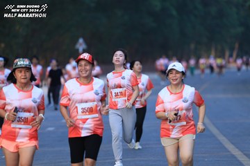 BINH DUONG NEW CITY HALF MARATHON 2024 - Ảnh #1773551