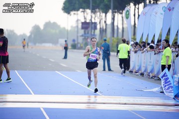 BINH DUONG NEW CITY HALF MARATHON 2024 - Ảnh #1773264