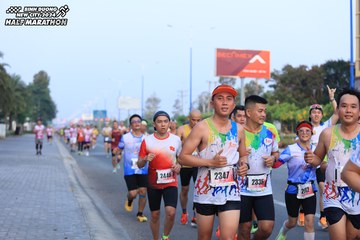 BINH DUONG NEW CITY HALF MARATHON 2024 - Ảnh #1774977