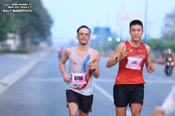 BINH DUONG NEW CITY HALF MARATHON 2024 - Ảnh #1765450