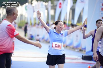 BINH DUONG NEW CITY HALF MARATHON 2024 - Ảnh #1767549