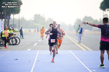 BINH DUONG NEW CITY HALF MARATHON 2024 - Ảnh #1775556