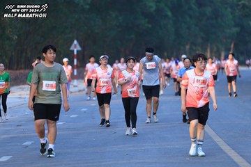 BINH DUONG NEW CITY HALF MARATHON 2024 - Ảnh #1773286