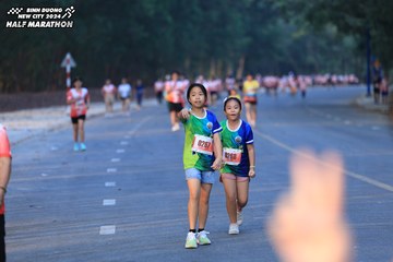 BINH DUONG NEW CITY HALF MARATHON 2024 - Ảnh #1773651