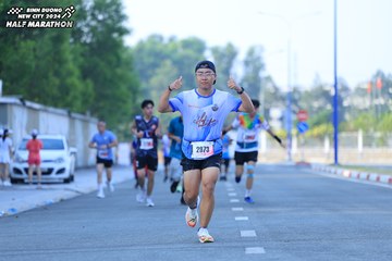 BINH DUONG NEW CITY HALF MARATHON 2024 - Ảnh #1767117