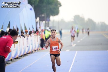 BINH DUONG NEW CITY HALF MARATHON 2024 - Ảnh #1774693