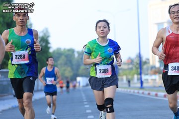 BINH DUONG NEW CITY HALF MARATHON 2024 - Ảnh #1775899