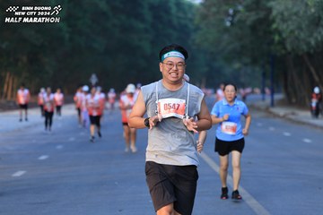 BINH DUONG NEW CITY HALF MARATHON 2024 - Ảnh #1773314