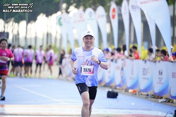 BINH DUONG NEW CITY HALF MARATHON 2024 - Ảnh #1768852