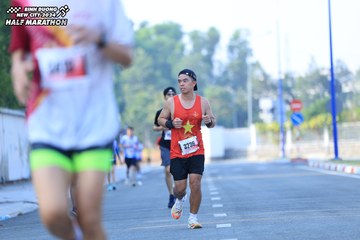 BINH DUONG NEW CITY HALF MARATHON 2024 - Ảnh #1768477