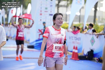 BINH DUONG NEW CITY HALF MARATHON 2024 - Ảnh #1762226