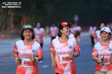 BINH DUONG NEW CITY HALF MARATHON 2024 - Ảnh #1773558
