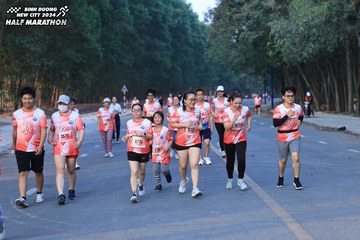 BINH DUONG NEW CITY HALF MARATHON 2024 - Ảnh #1773422