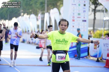 BINH DUONG NEW CITY HALF MARATHON 2024 - Ảnh #1764764