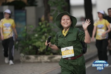 RUNNING DIAMOND CUP 2024 - Ảnh #2317297