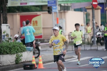 RUNNING DIAMOND CUP 2024 - Ảnh #2311624
