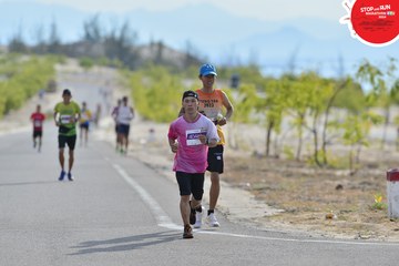 STOP AND RUN MARATHON 2024 - Ảnh #2157193