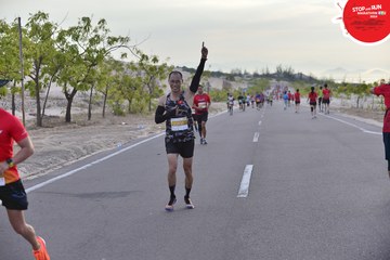 STOP AND RUN MARATHON 2024 - Ảnh #2154262