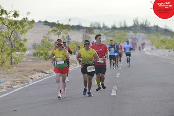 STOP AND RUN MARATHON 2024 - Ảnh #2155201