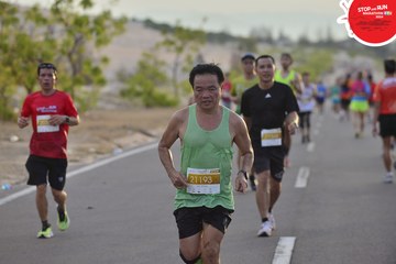 STOP AND RUN MARATHON 2024 - Ảnh #2153911