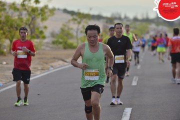 STOP AND RUN MARATHON 2024 - Ảnh #2153910