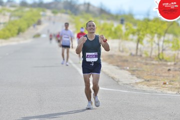 STOP AND RUN MARATHON 2024 - Ảnh #2157312