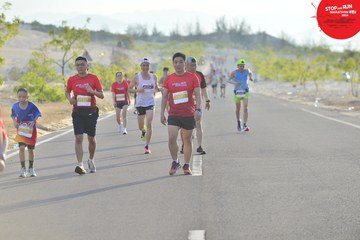 STOP AND RUN MARATHON 2024 - Ảnh #2155484