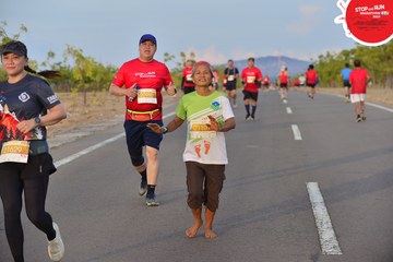 STOP AND RUN MARATHON 2024 - Ảnh #2153873