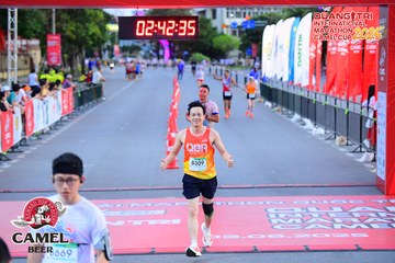 QUẢNG TRỊ INTERNATIONAL MARATHON 2025 - Ảnh #4078408