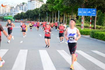 RUN TO LIVE 2025 - Ảnh #3272897