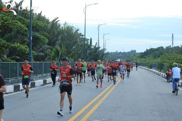 RUN TO LIVE 2025 - Ảnh #3275952
