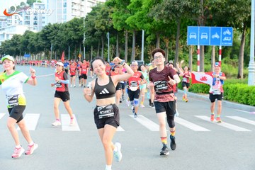 RUN TO LIVE 2025 - Ảnh #3273053