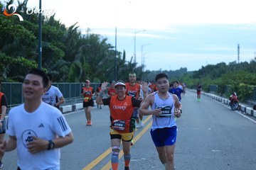 RUN TO LIVE 2025 - Ảnh #3274019
