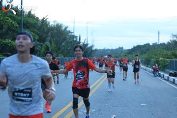 RUN TO LIVE 2025 - Ảnh #3272111