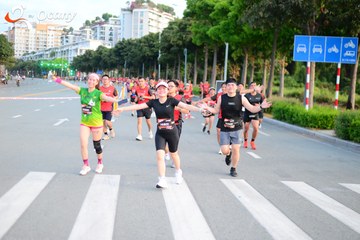RUN TO LIVE 2025 - Ảnh #3272873