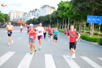 RUN TO LIVE 2025 - Ảnh #3272969