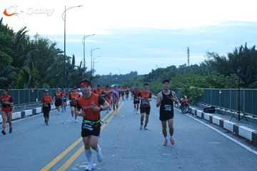 RUN TO LIVE 2025 - Ảnh #3272128