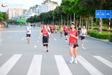 RUN TO LIVE 2025 - Ảnh #3272693