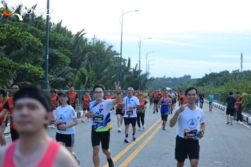 RUN TO LIVE 2025 - Ảnh #3275341