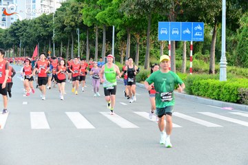 RUN TO LIVE 2025 - Ảnh #3273090