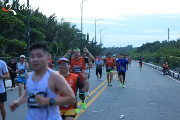 RUN TO LIVE 2025 - Ảnh #3274047