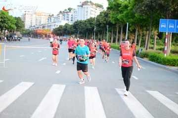 RUN TO LIVE 2025 - Ảnh #3272970