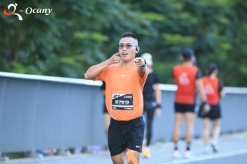 RUN TO LIVE 2025 - Ảnh #3277457