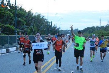 RUN TO LIVE 2025 - Ảnh #3272026