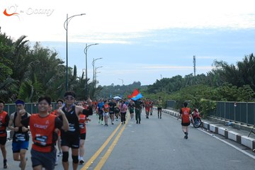 RUN TO LIVE 2025 - Ảnh #3276688
